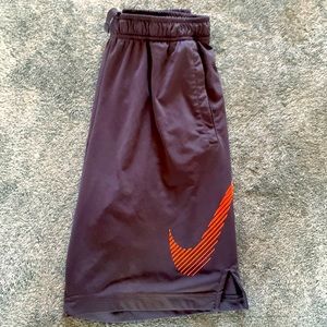 Grey / orange Nike boys basketball shorts